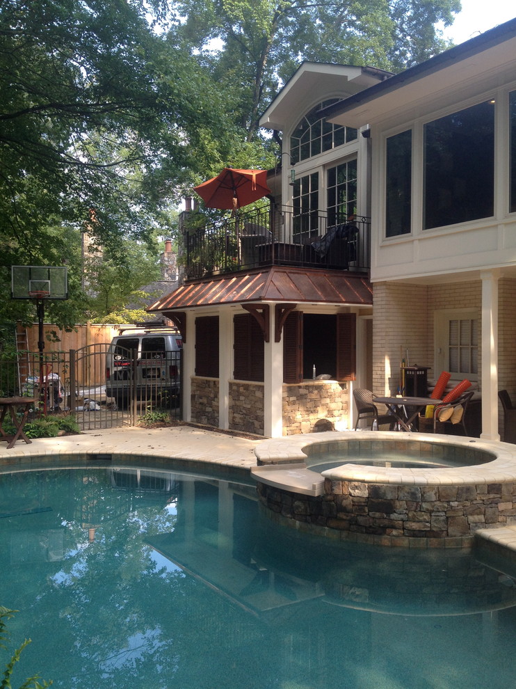 Design ideas for a modern pool in Atlanta.