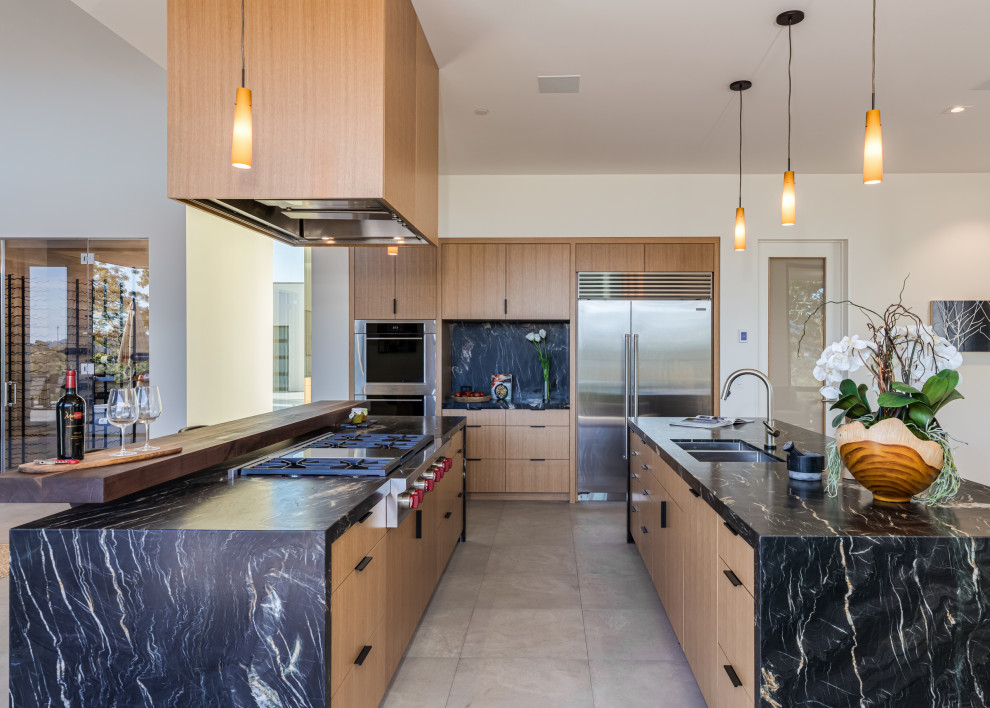 Via Roble - Modern - Kitchen - San Francisco - by Zimmerman Miller ...