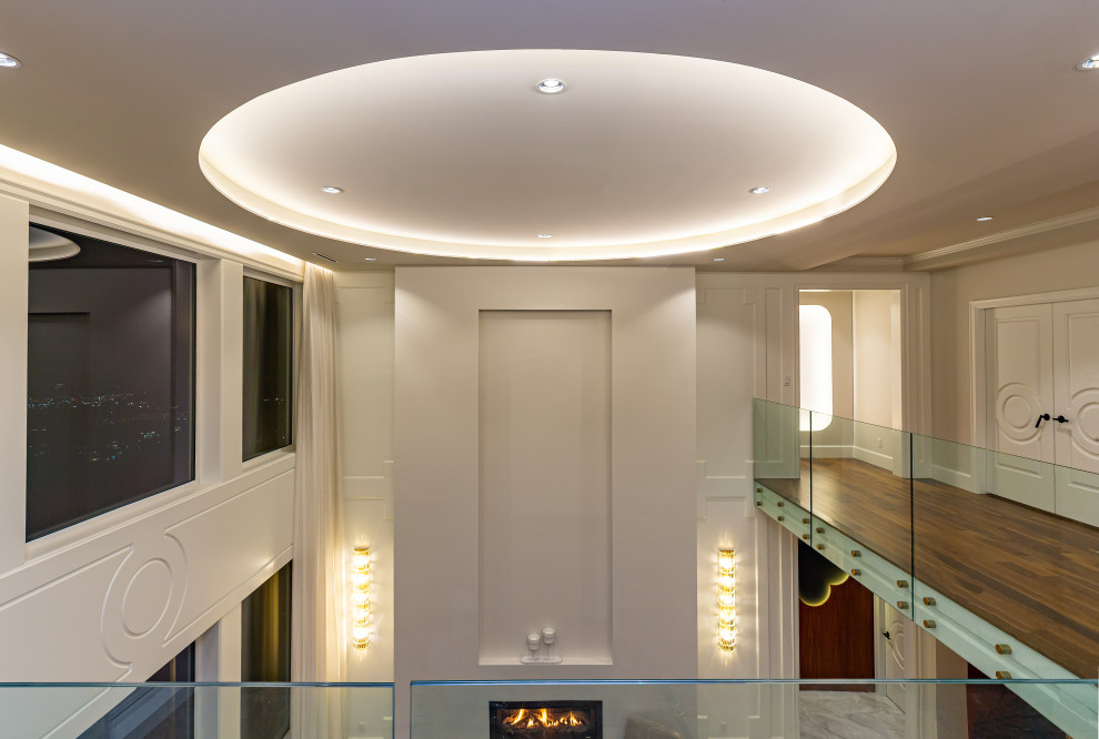 Home design - transitional home design idea in Vancouver