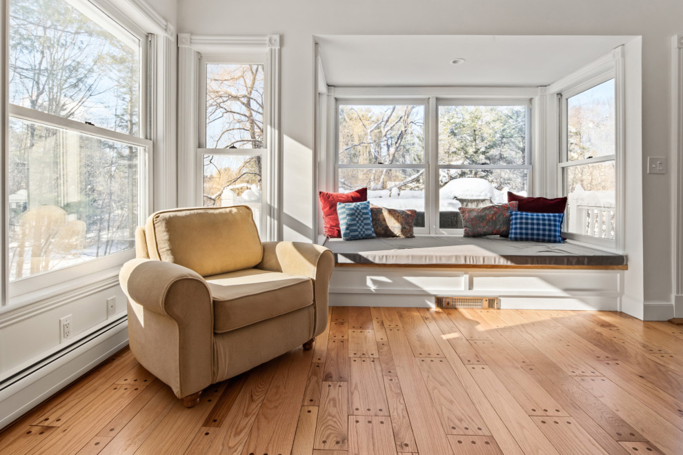 Inspiration for a transitional home design remodel in Burlington