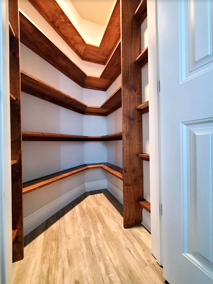 Custom Pantry & Laundry Room