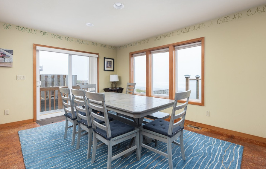 "Beach Me" Lincoln City, OR Short-term Rental Remodel