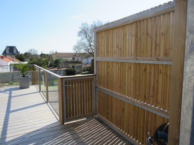 TERRASSE BOIS contemporary-deck