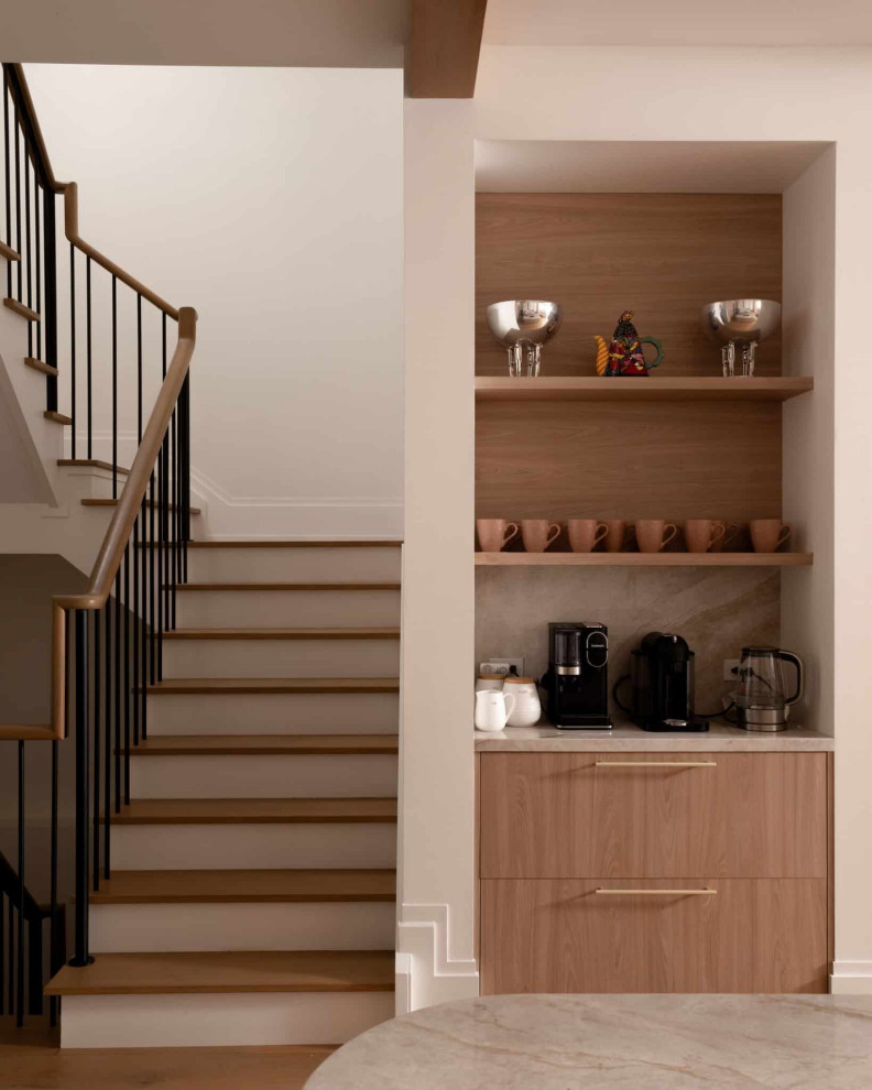 Home design - transitional home design idea in Toronto