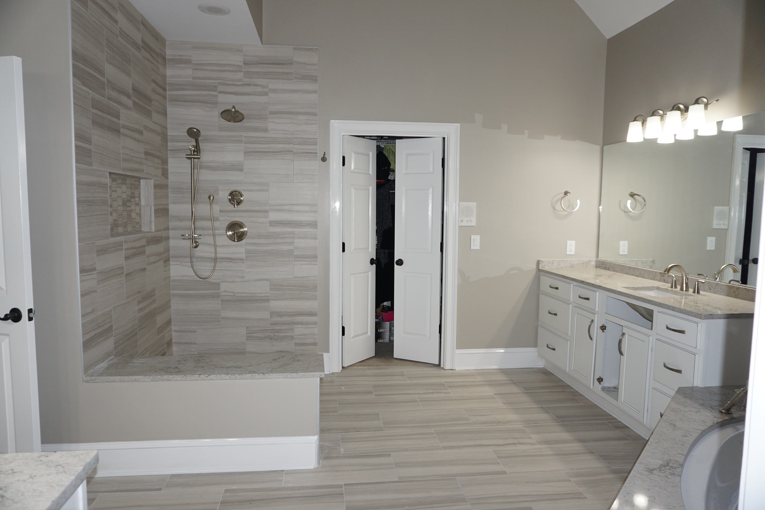 Traditional Bathroom Remodel - Alpharetta