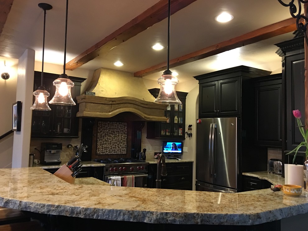 Kitchen - rustic kitchen idea