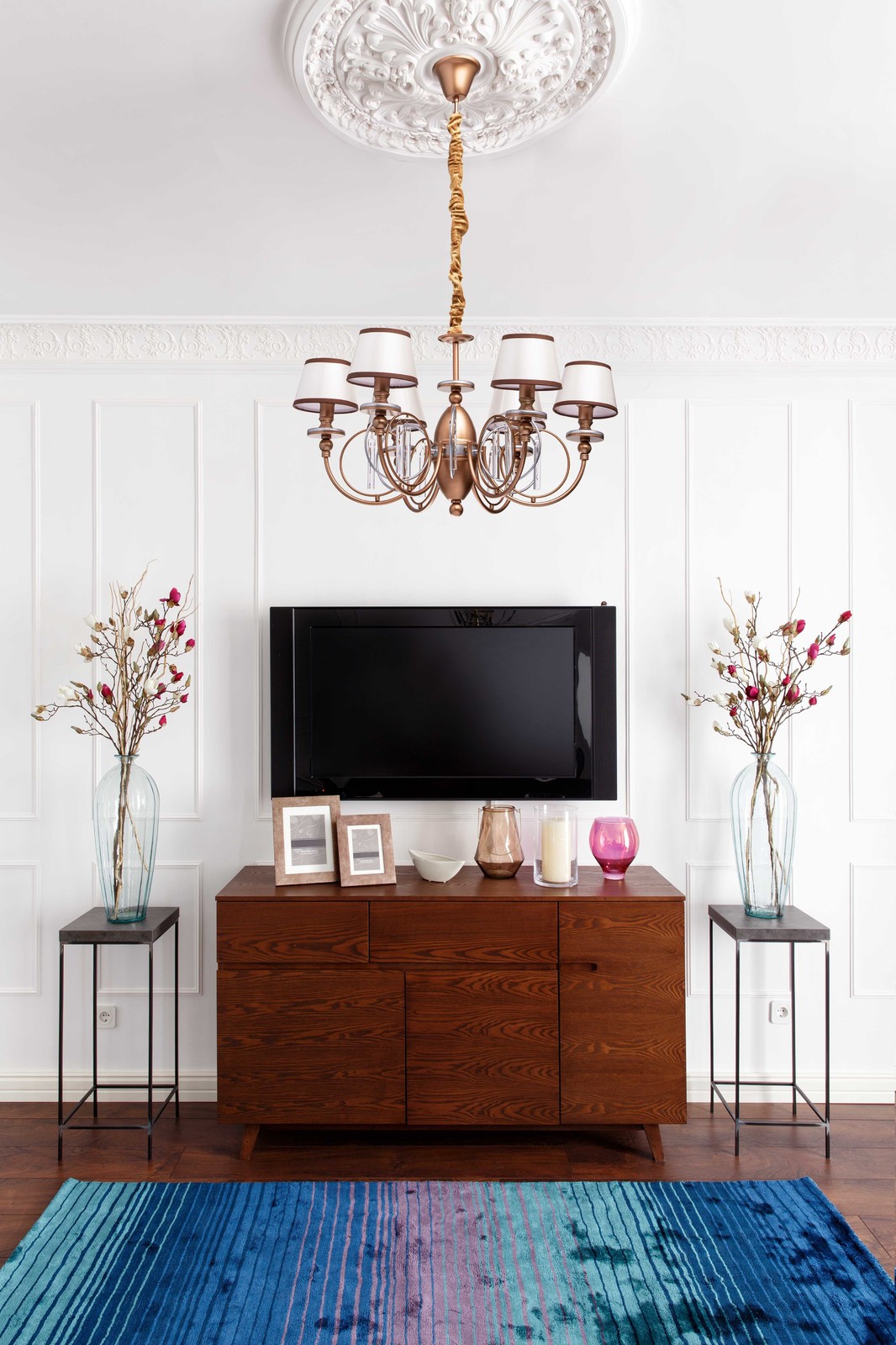 Освещение в интерьере гостиной