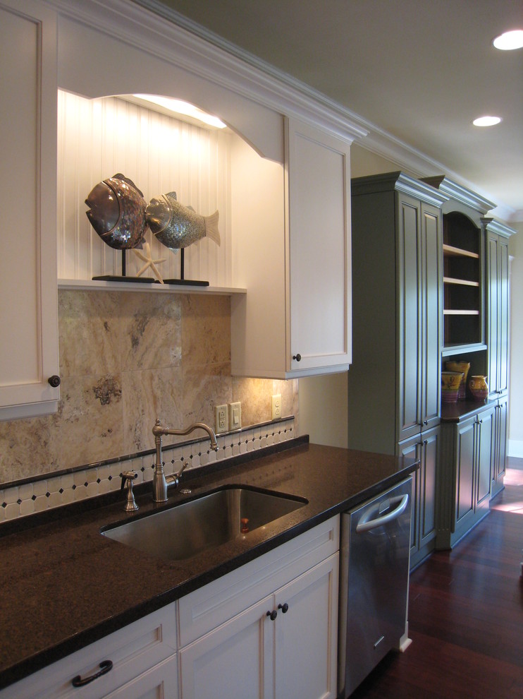 Example of a transitional kitchen design in Baltimore