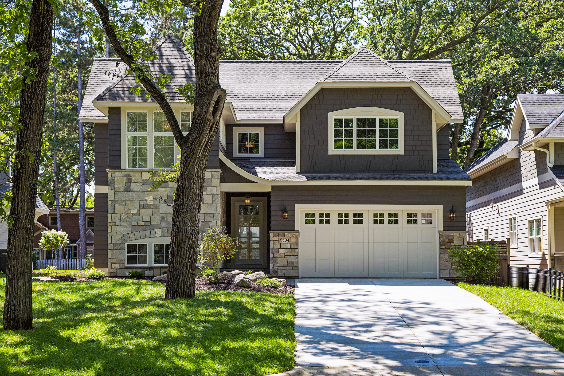 Edina Transitional Custom Home