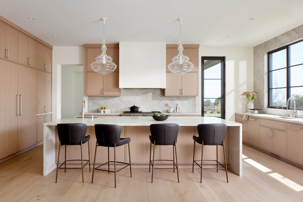 Los Altos Hills - Transitional - Kitchen - San Francisco - by Zaharias ...