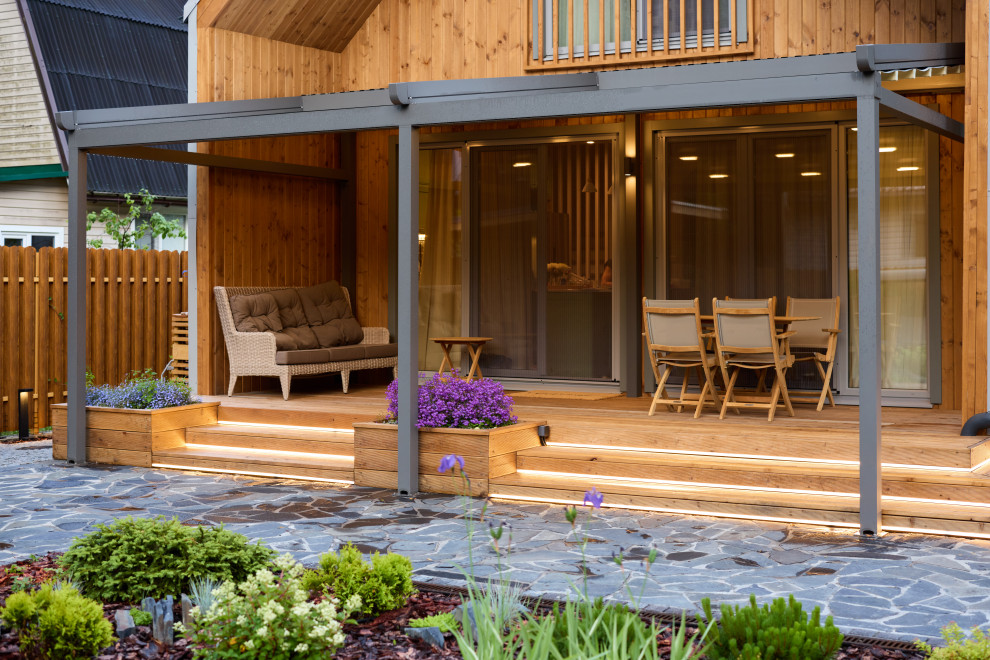 Сад со скатами для звездной пары актеров