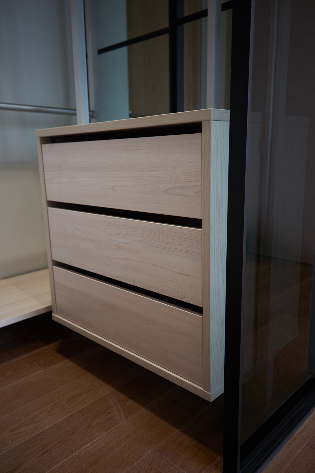 Гардеробная система UNO в интерьере квартиры на Каширской