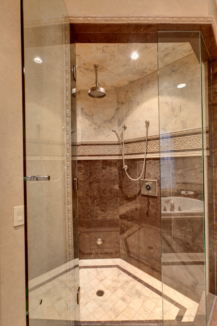 Transitional transitional-bathroom