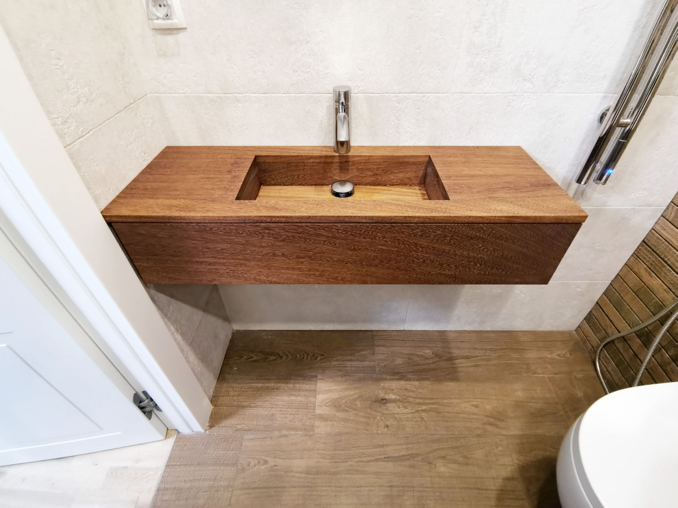 Раковина из дерева Ироко