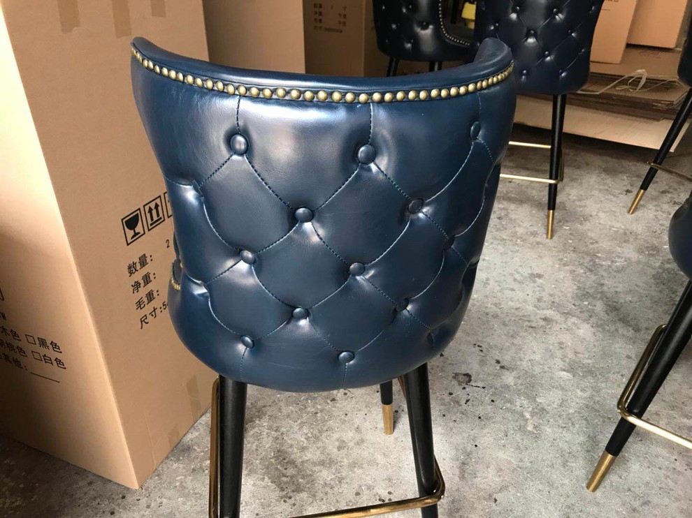 оснащение английского паба Local Pub