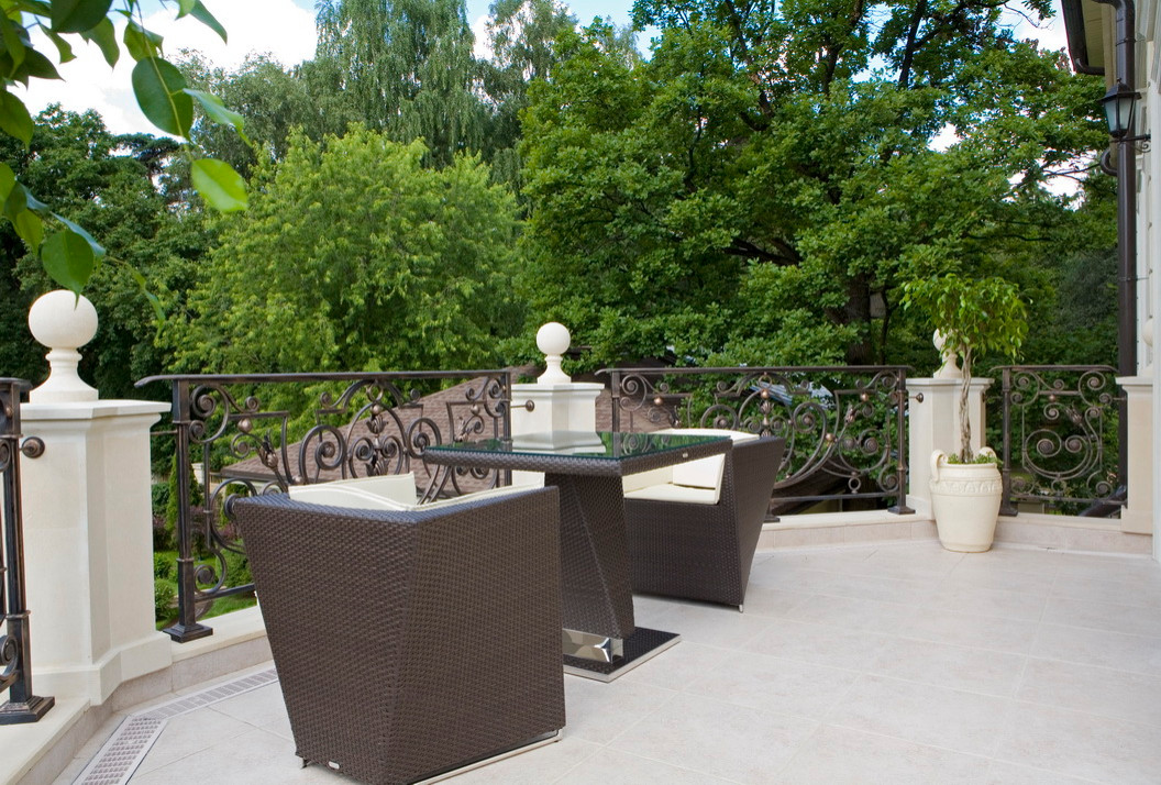 Николина гора реконструкция дома.Балкон над верандой