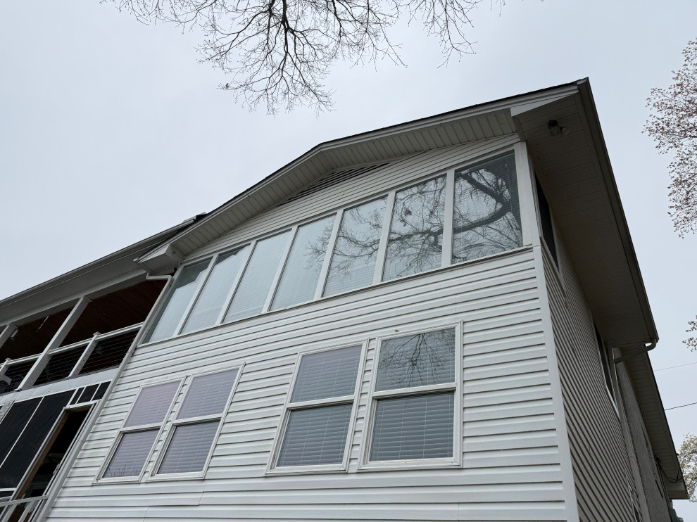Lakeshore Drive Siding Repair