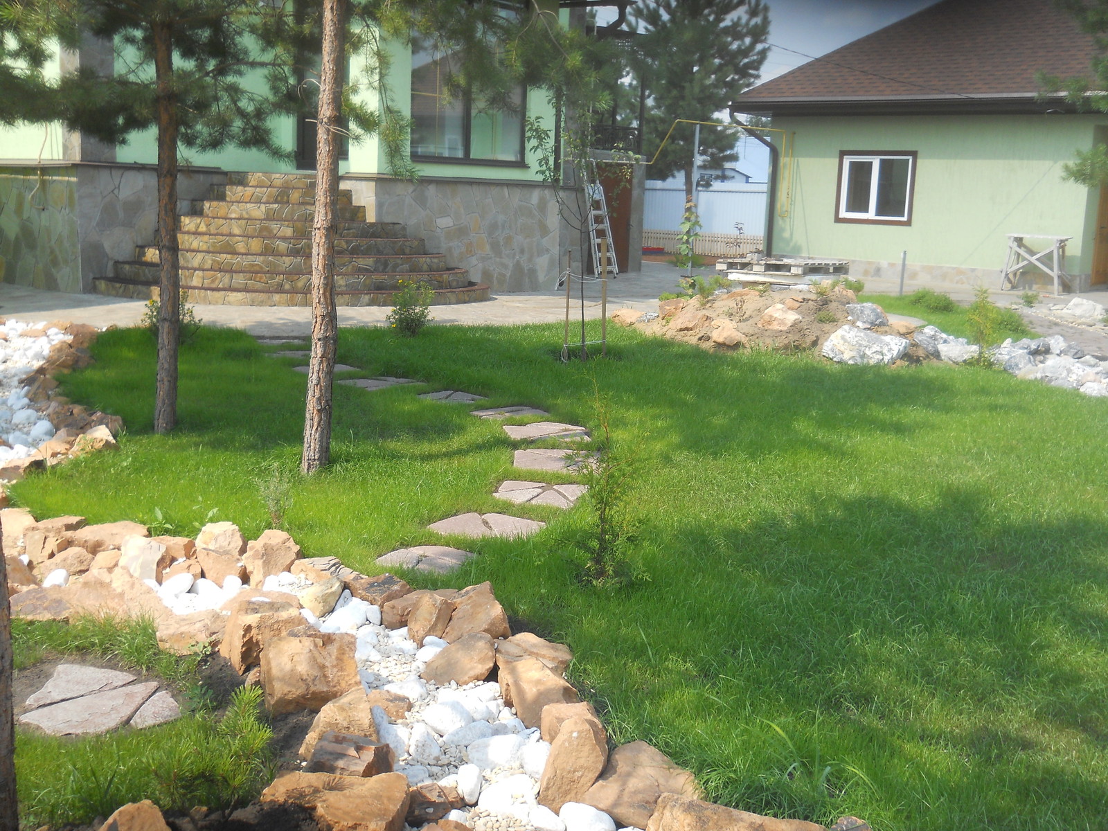 Благоустройство территории участка