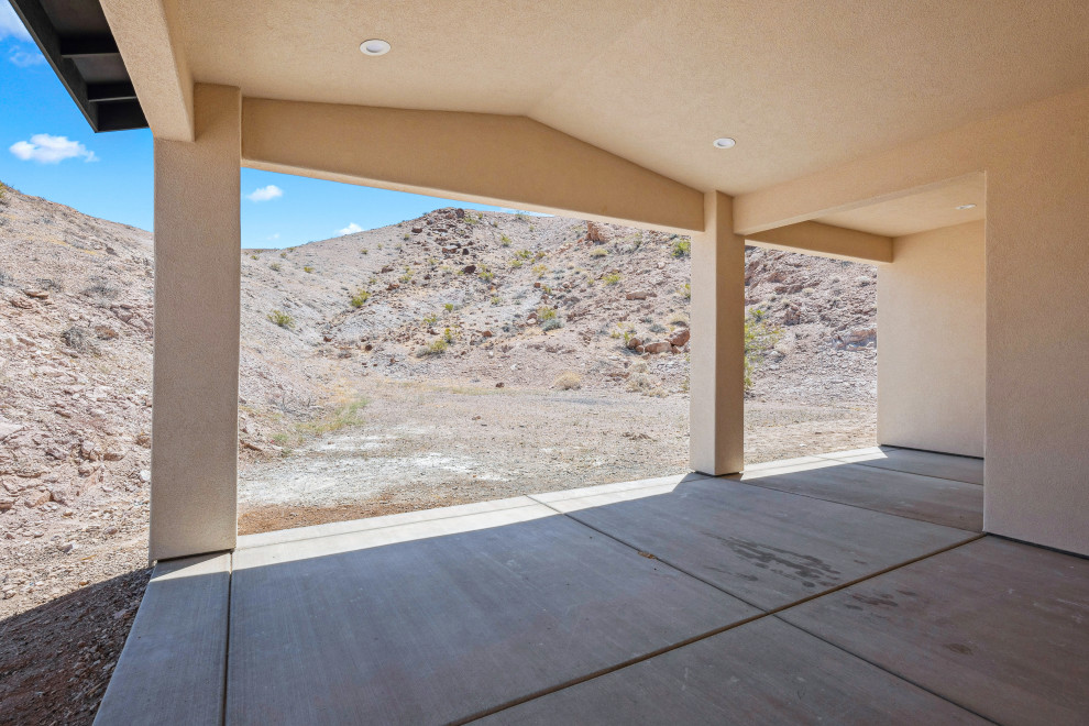 Desert Canyon Custom