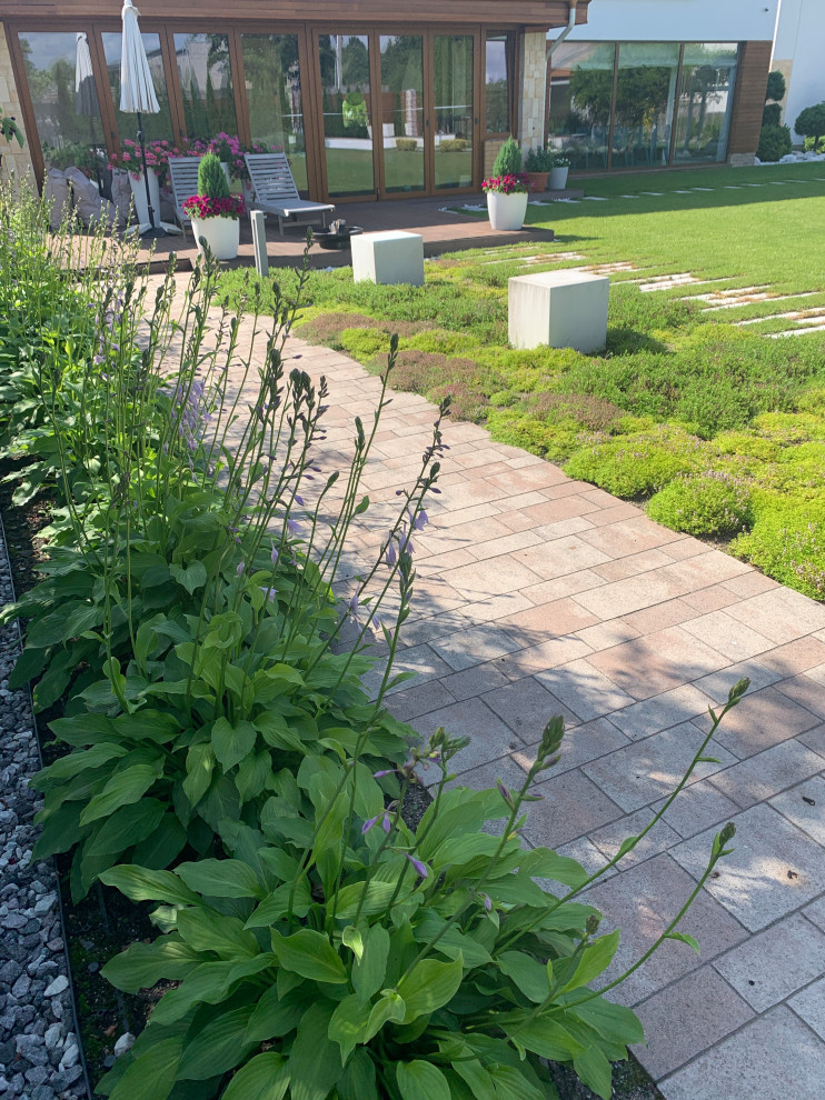 Современный сад для семьи