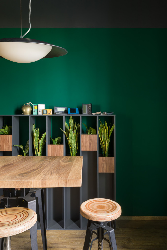 Tradomatic office space