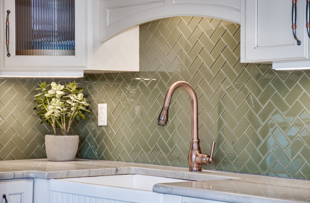 Example of a transitional kitchen design in Atlanta