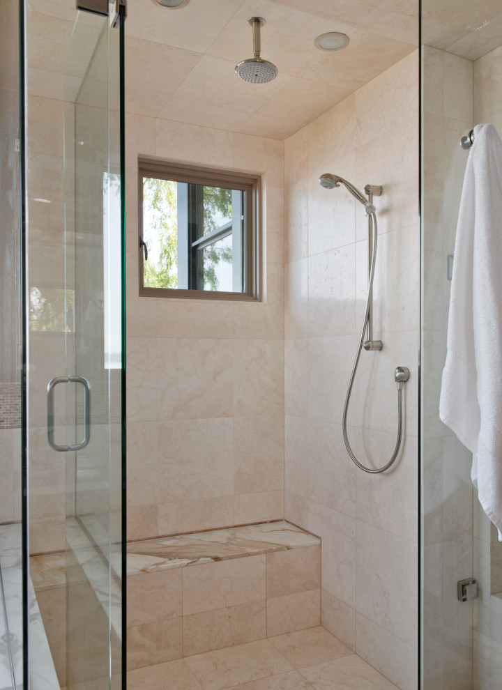 Urban Retreat Leschi, Seattle Modern Bathroom Seattle by AS