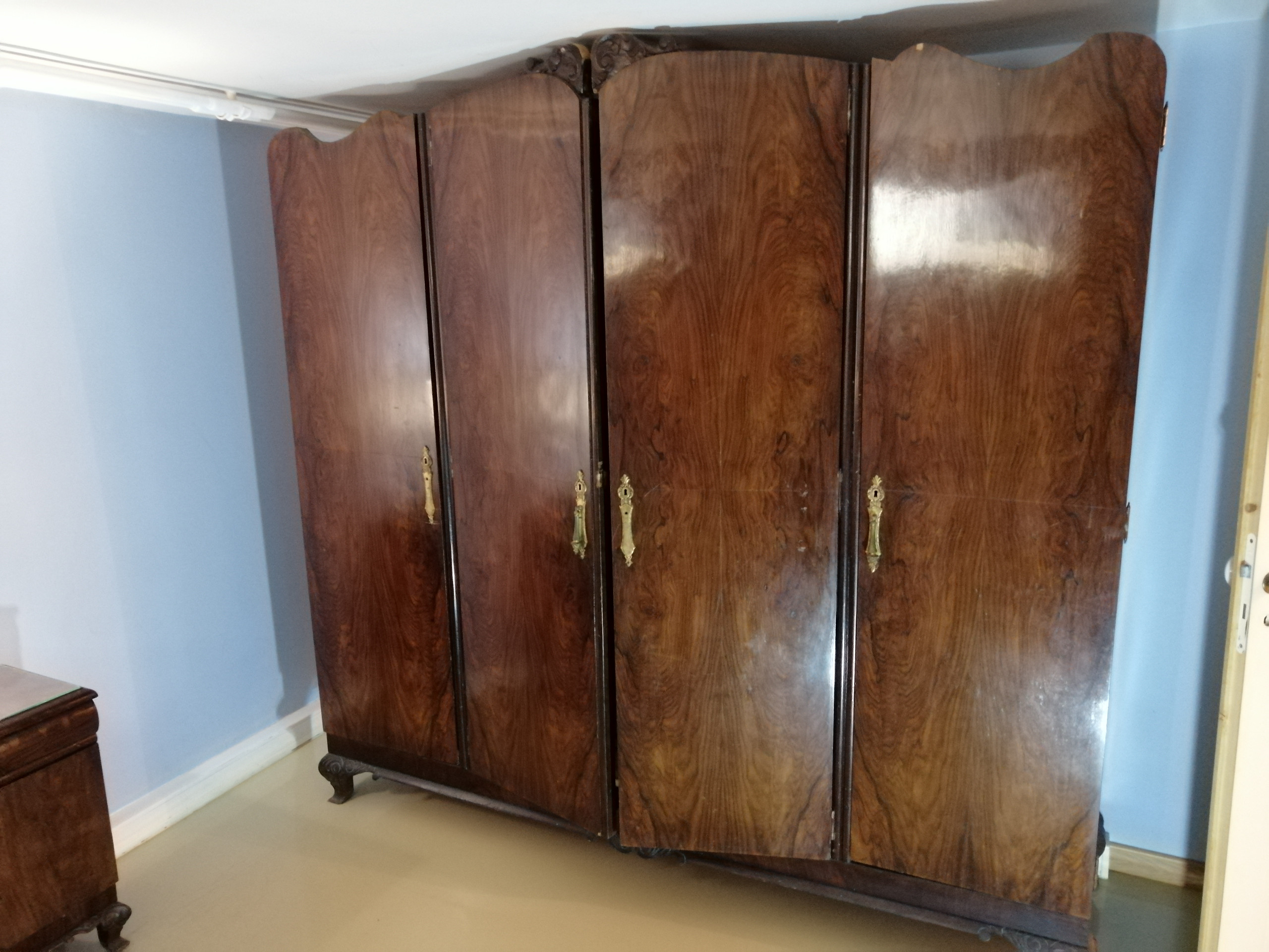 Armoire penderie en palissandre