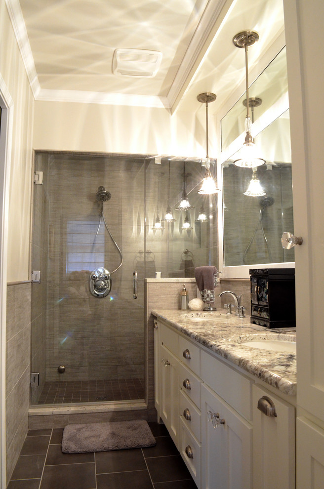 Bathroom - transitional bathroom idea