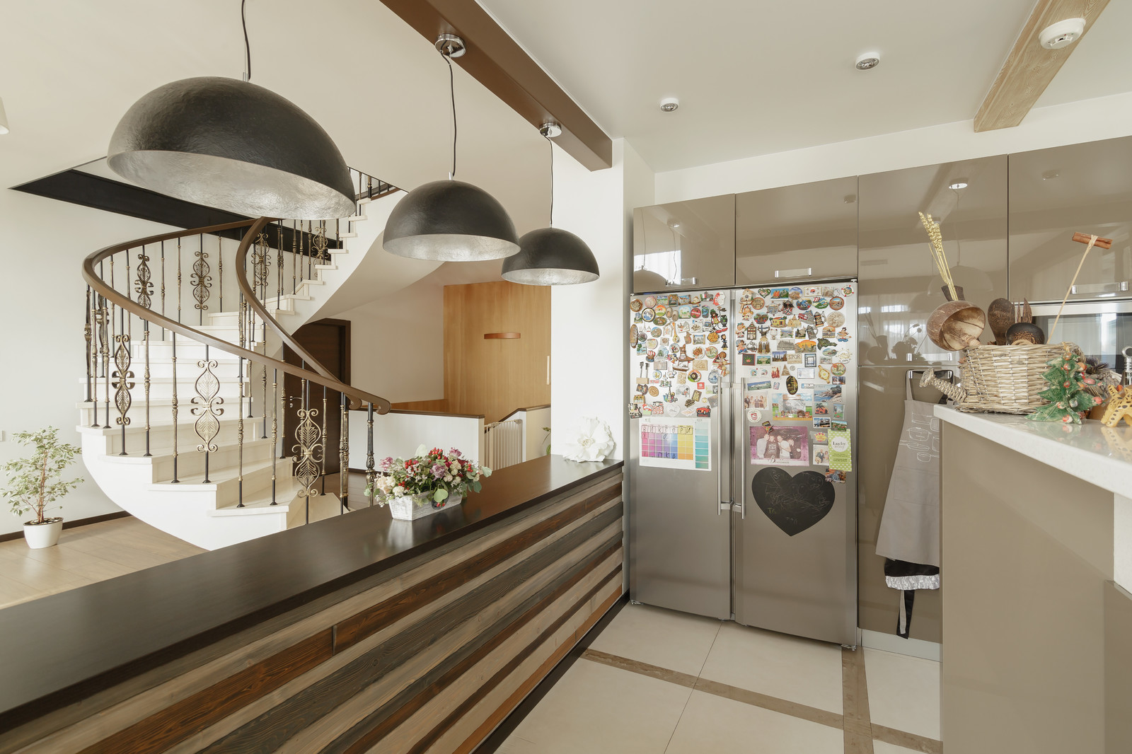 Фотографии реализованного интерьера дома в КП Шишкин лес г. Москва