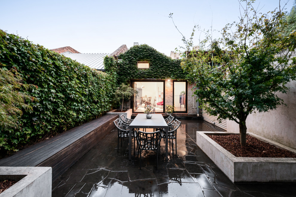 Patio - contemporary patio idea in Melbourne