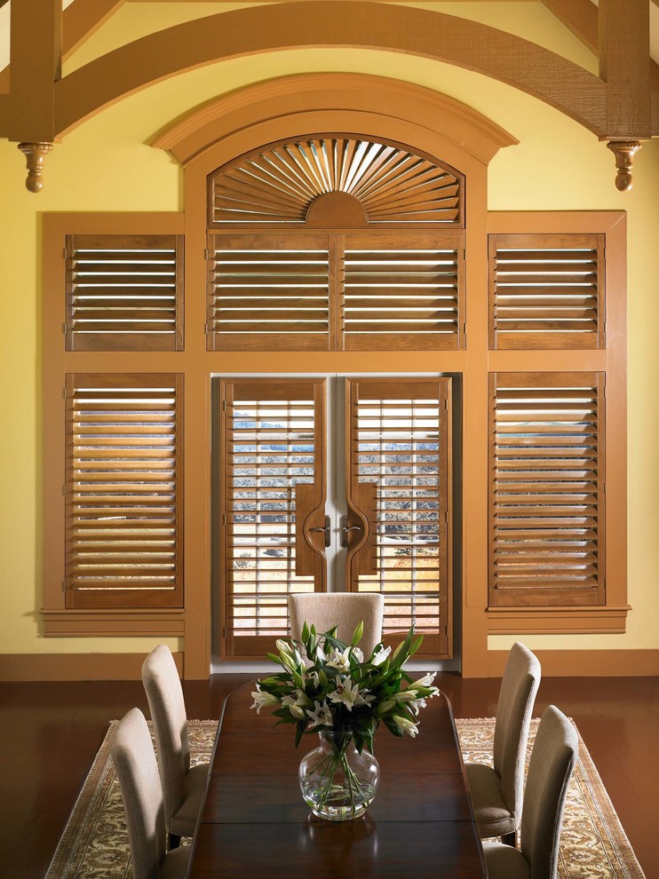 Plantation shutters