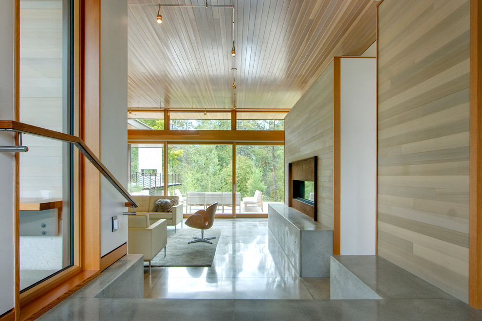 This is an example of a modern family room in Seattle.