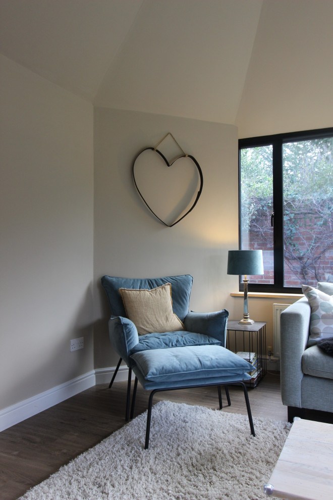 Oxford Contemporary family room