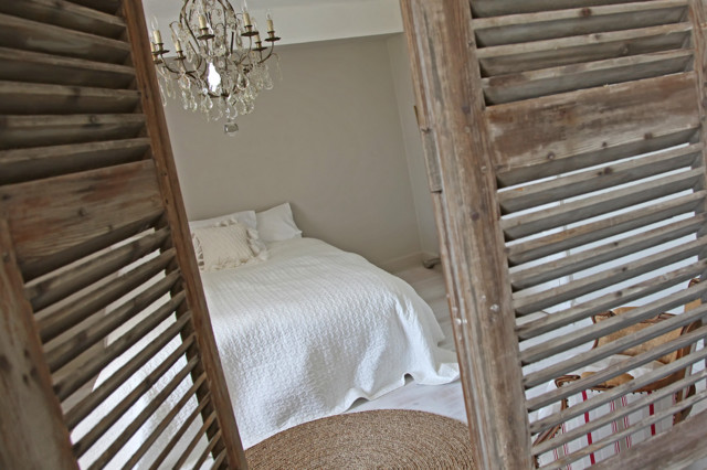 Maison de campagne klassisch-modern-schlafzimmer