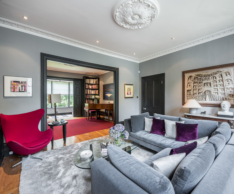 A Glamorous Living Room with Burst of Colour