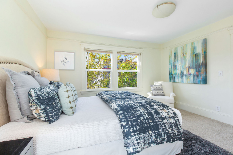 Eclectic bedroom photo in Seattle