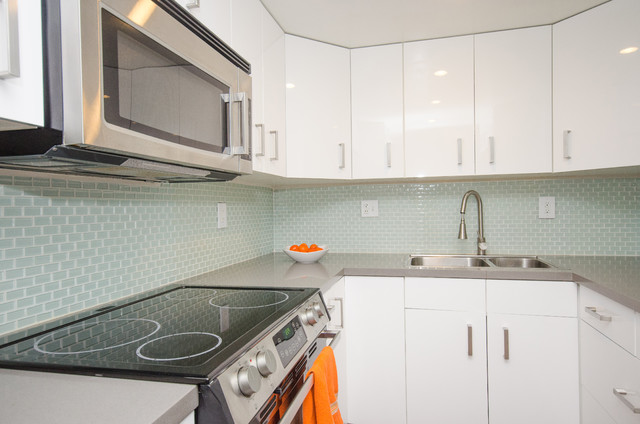 A Fresh & Contemporary Brickell Apartment &ndash; Miami, FL. Florida Interior Design contemporary-kitchen
