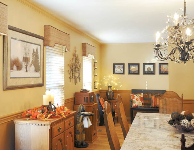 Design ideas for a country dining room in Cincinnati.