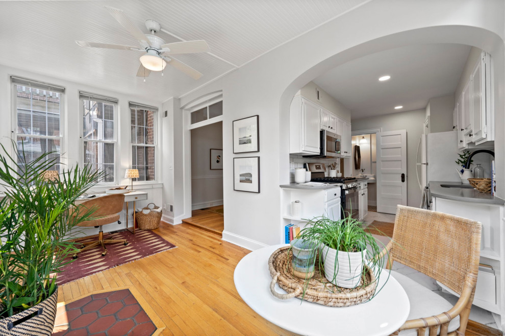 Capitol Hill Staging