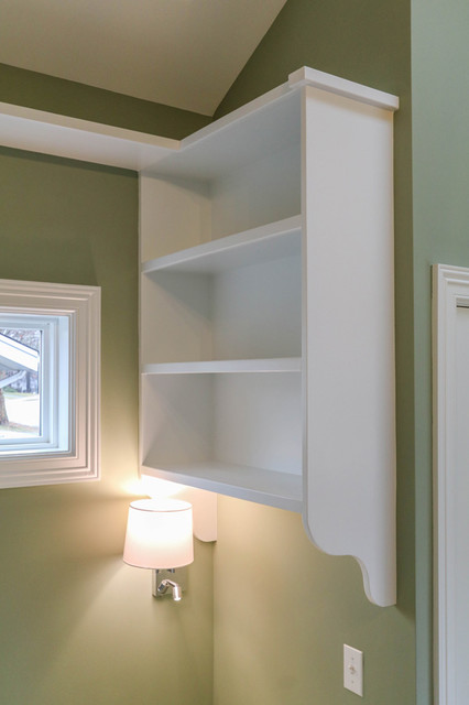 Custom First Floor Master | Downtown Naperville craftsman
