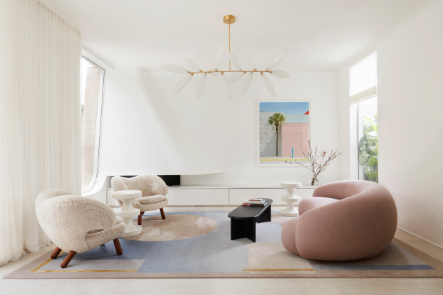 FAMILY HERITAGE contemporary-living-room
