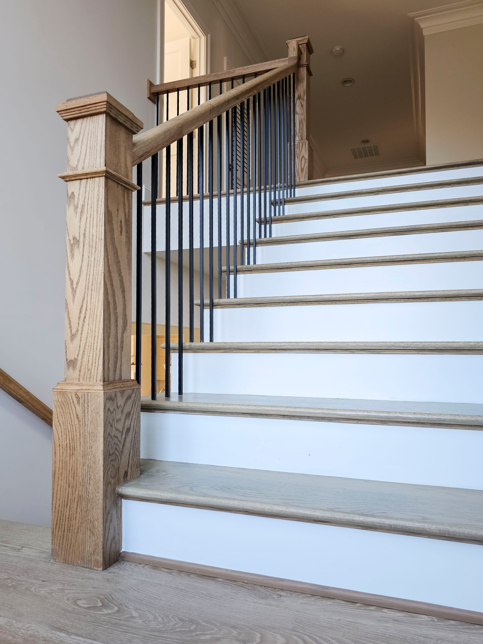 105_Modern and Bold U-Shaped Staircase, Vienna VA 22180
