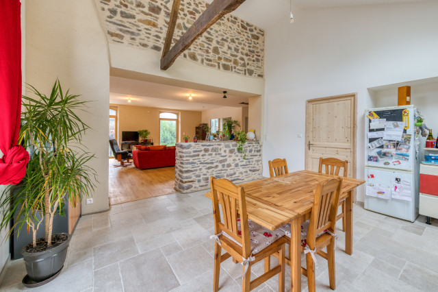Maison AB modern-esszimmer