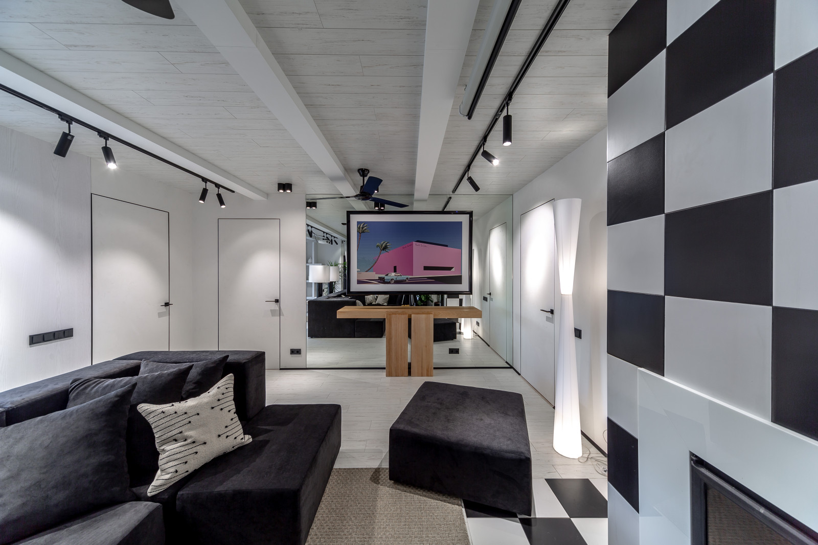 НТВ "ГОСТИНАЯ В СТИЛЕ «УЮТНЫЙ СЮРРЕАЛИЗМ»"