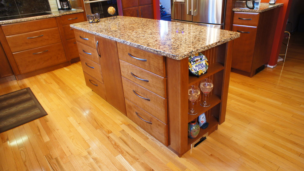 Kitchen - transitional kitchen idea