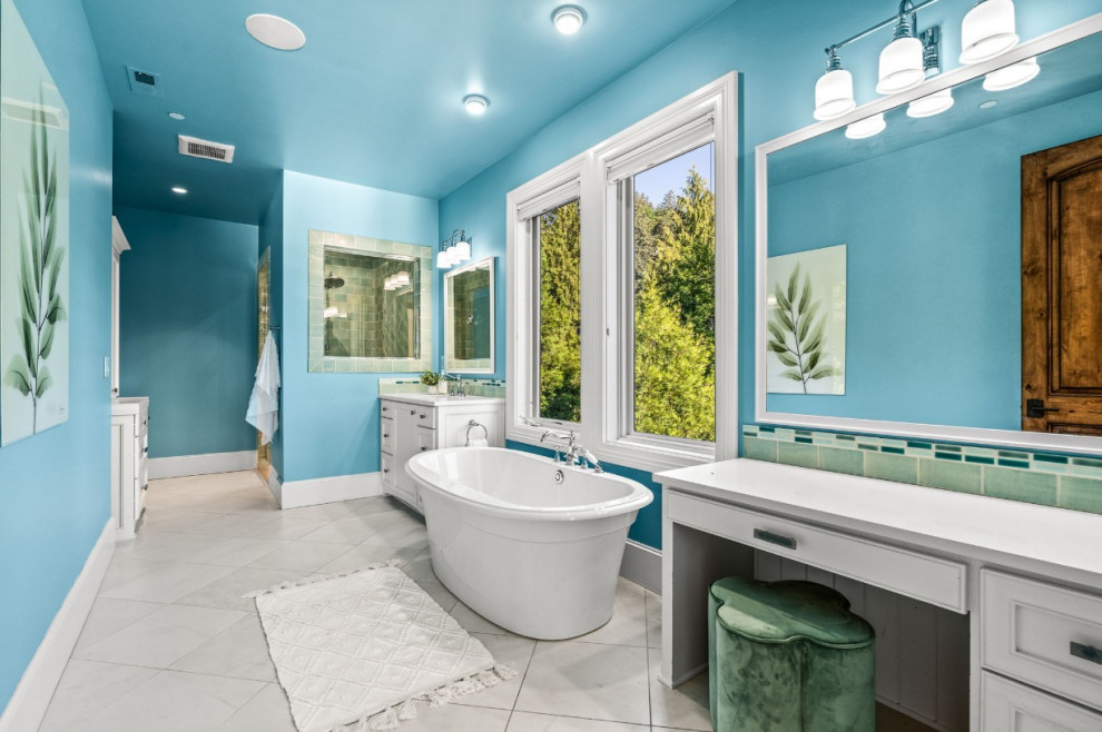 "River Time" Willamette Estate Staging - Lake Oswego, OR