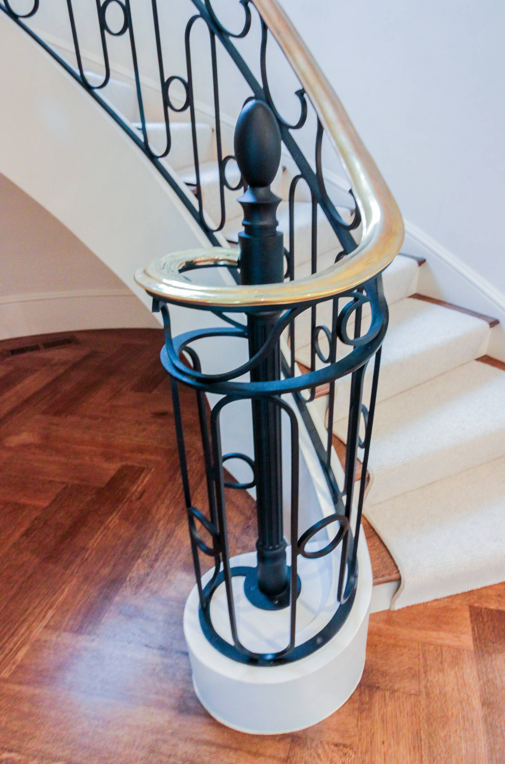 61_Sculptural/Elliptical Staircase in Washington, DC 20008