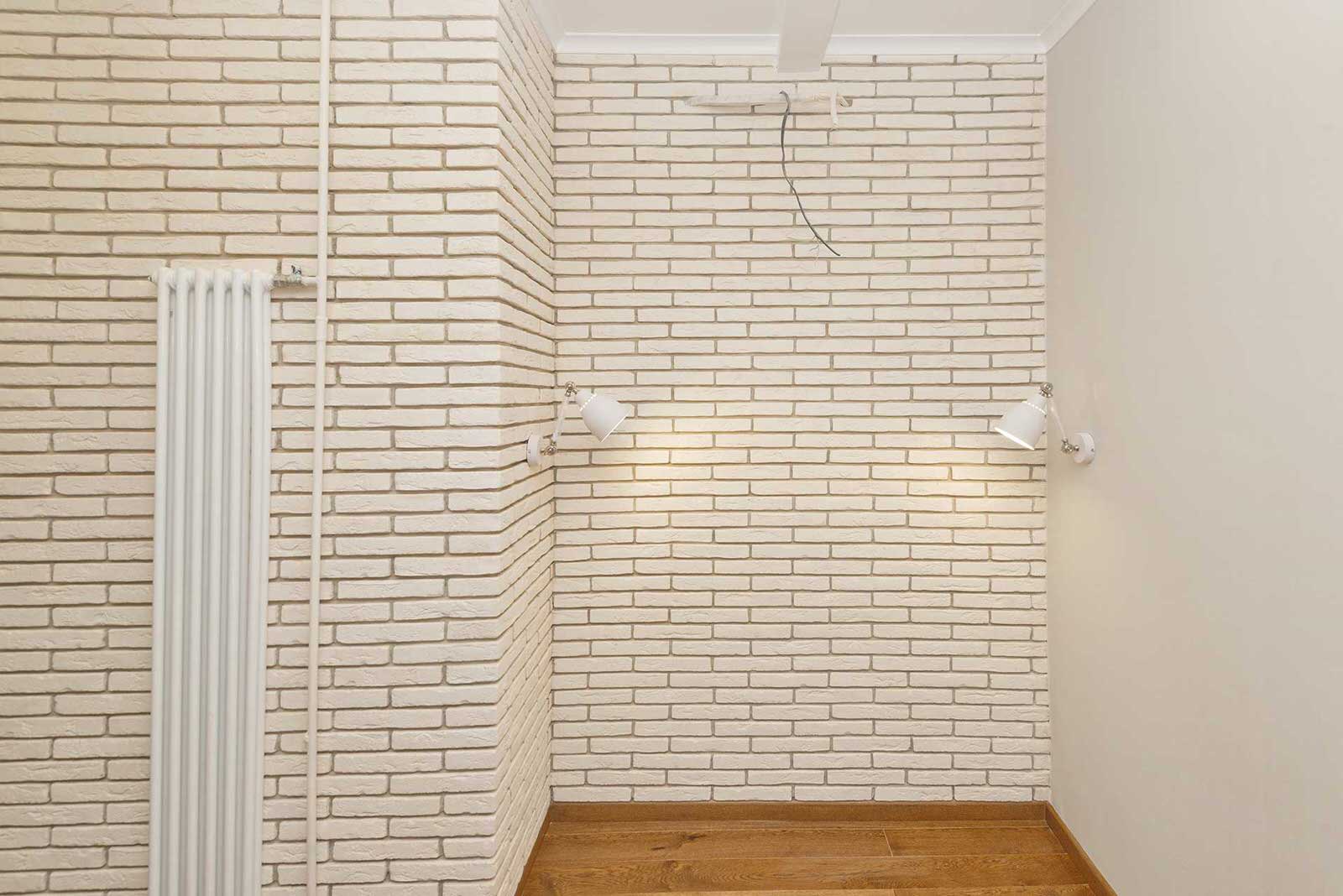 Капитальный ремонт в старинном многоквартирном доме.