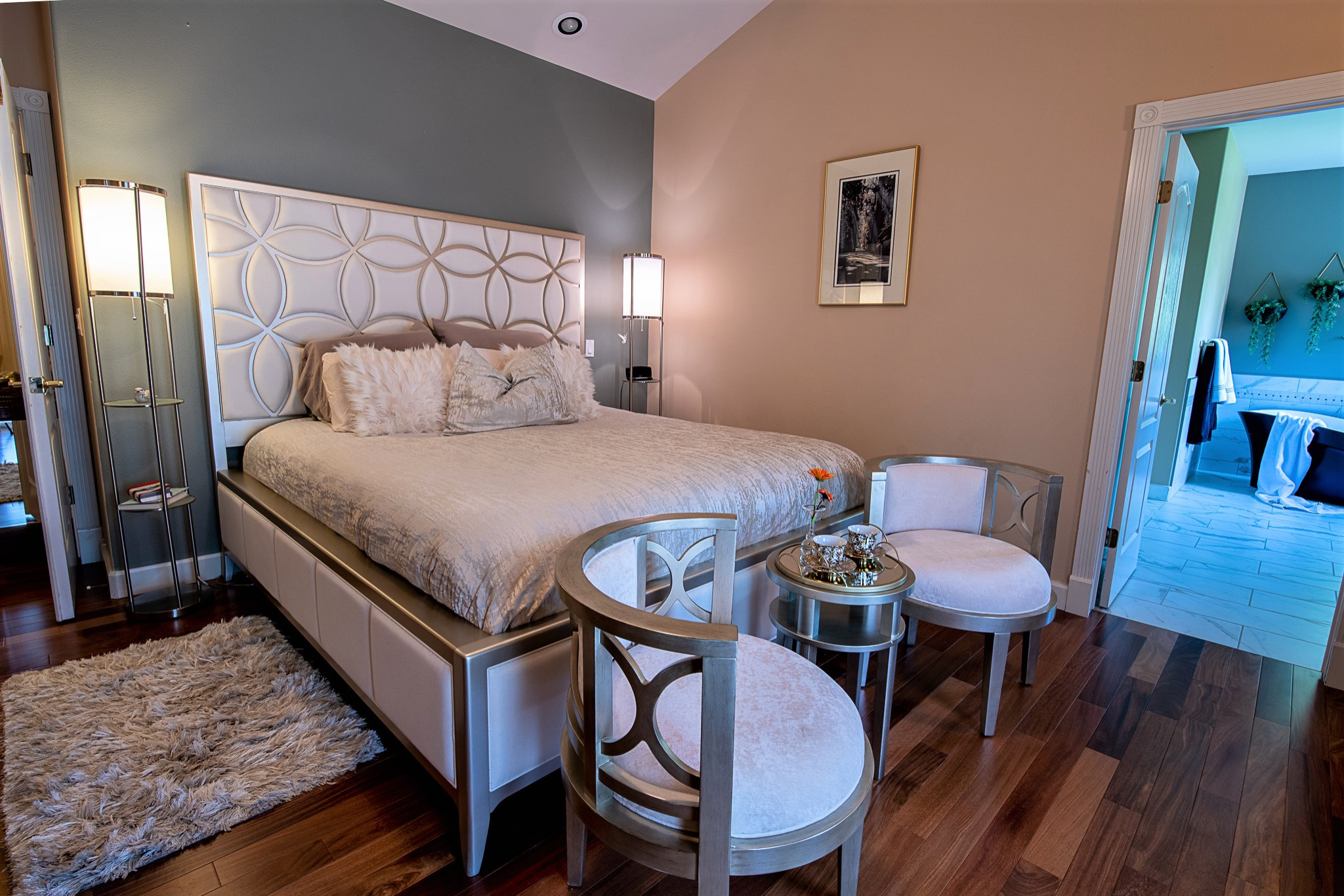 contemporary Master bedroom